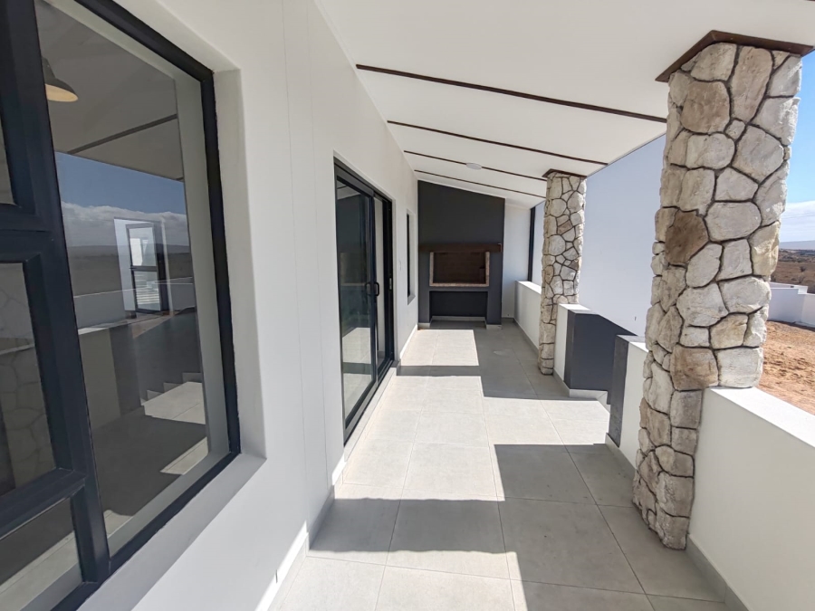 3 Bedroom Property for Sale in Saldanha Heights Western Cape